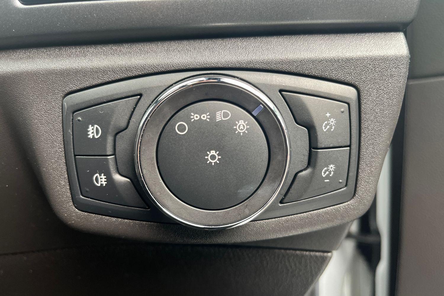 Ford MONDEO Photo 32