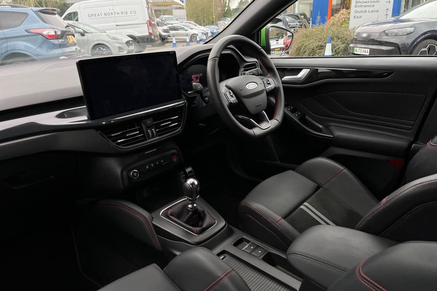 Ford Focus Photo autoimg-69c5bb2f3eafd3a9e3799258473a4908065d4389.jpg