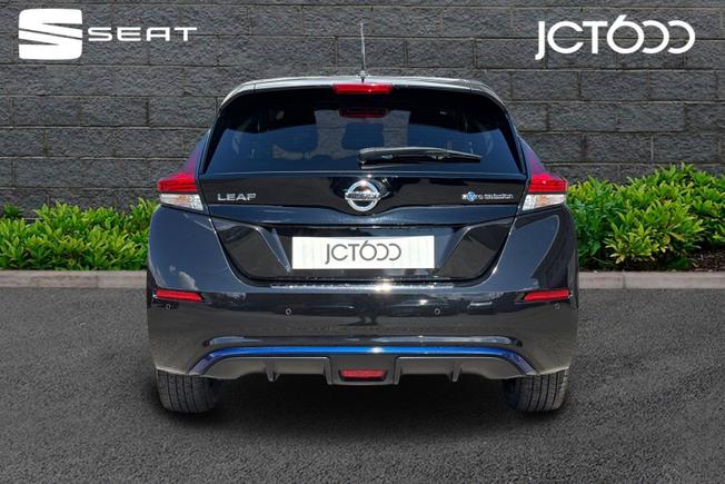 NISSAN Leaf Photo 7