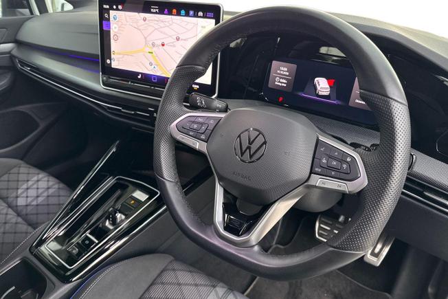 Volkswagen Golf Photo 6