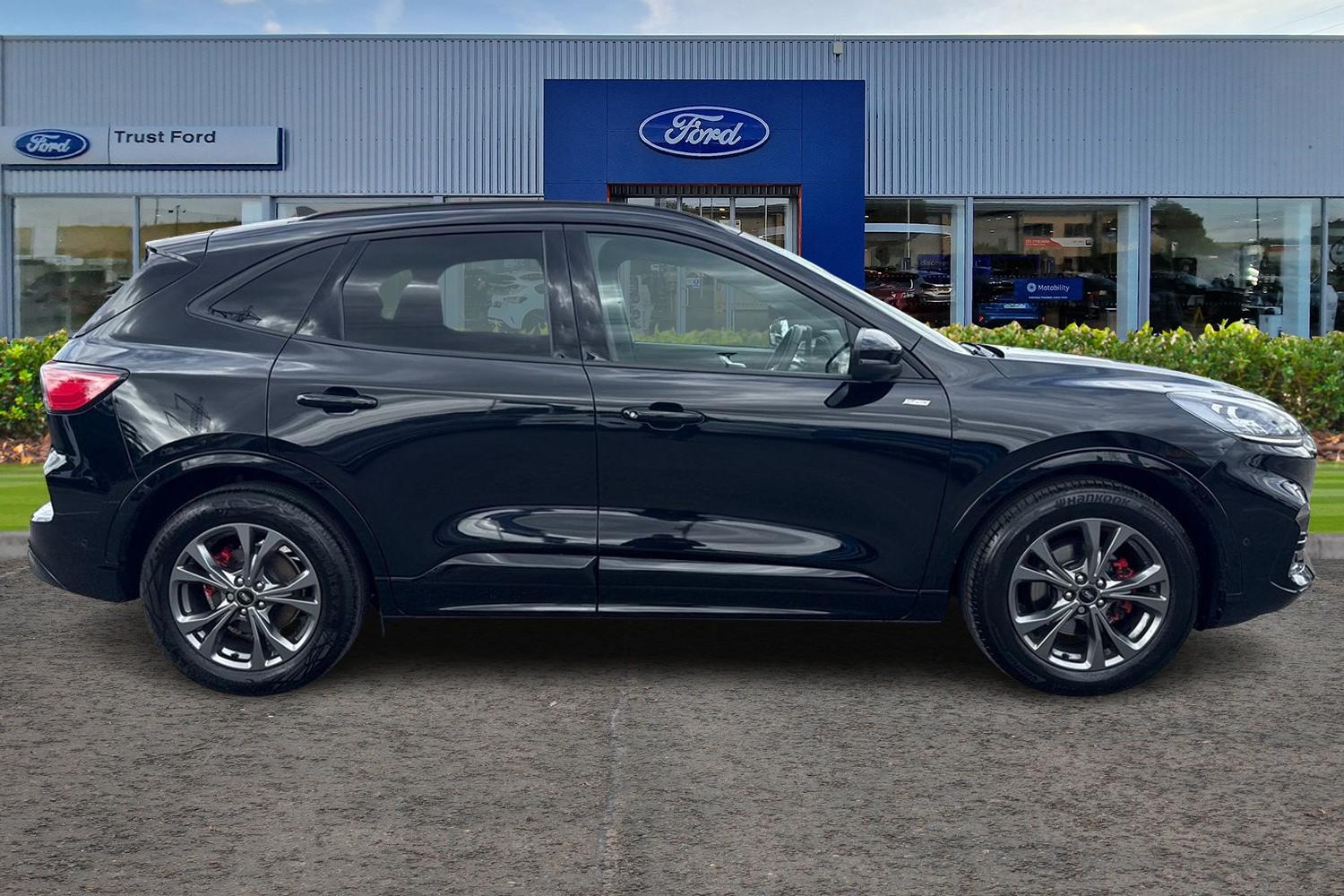 Ford KUGA Photo 2