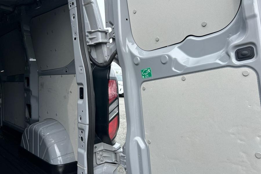 Ford TRANSIT CUSTOM Photo autoimg-69d2dc700cae96d465d63384e61b855d9f951088.jpg