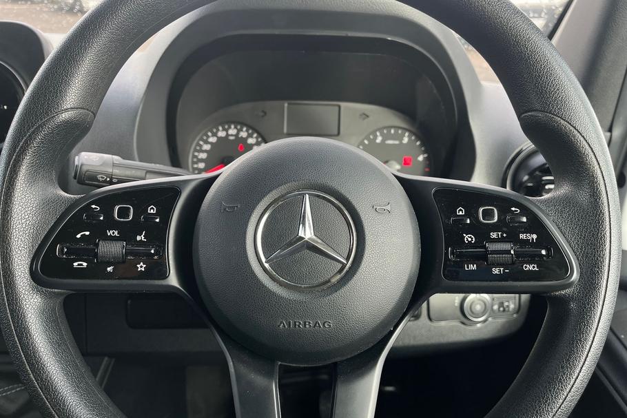 Used Mercedes-Benz SPRINTER TGZ6511 15