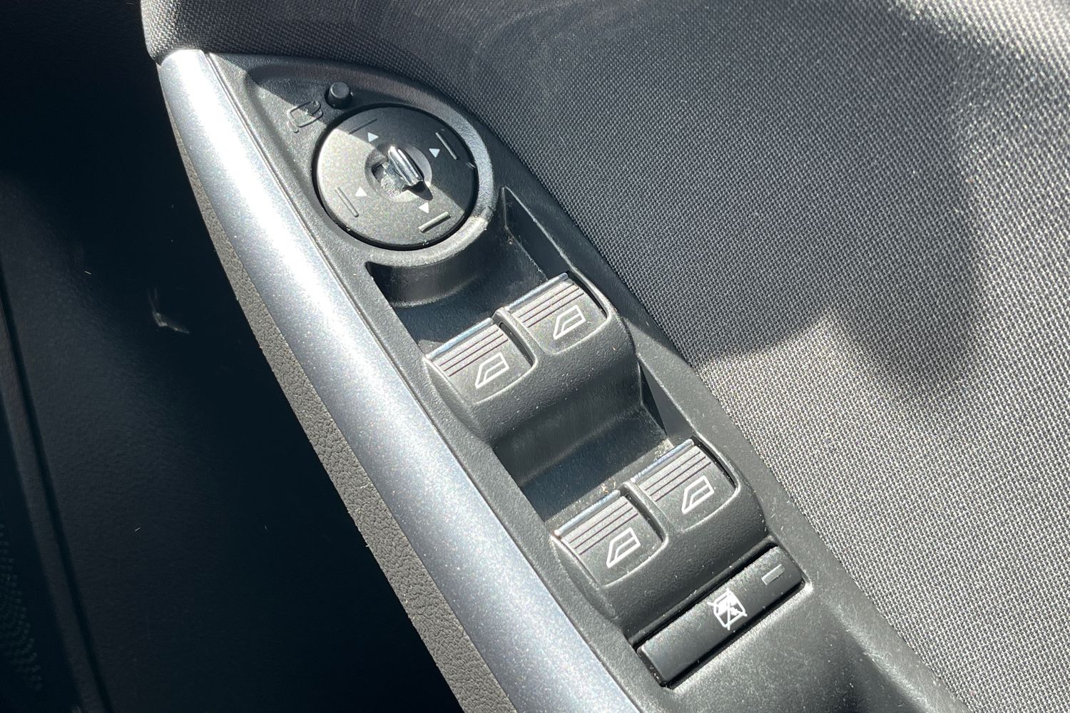 Ford FOCUS Photo 15