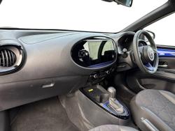 TOYOTA Aygo X Photo 2