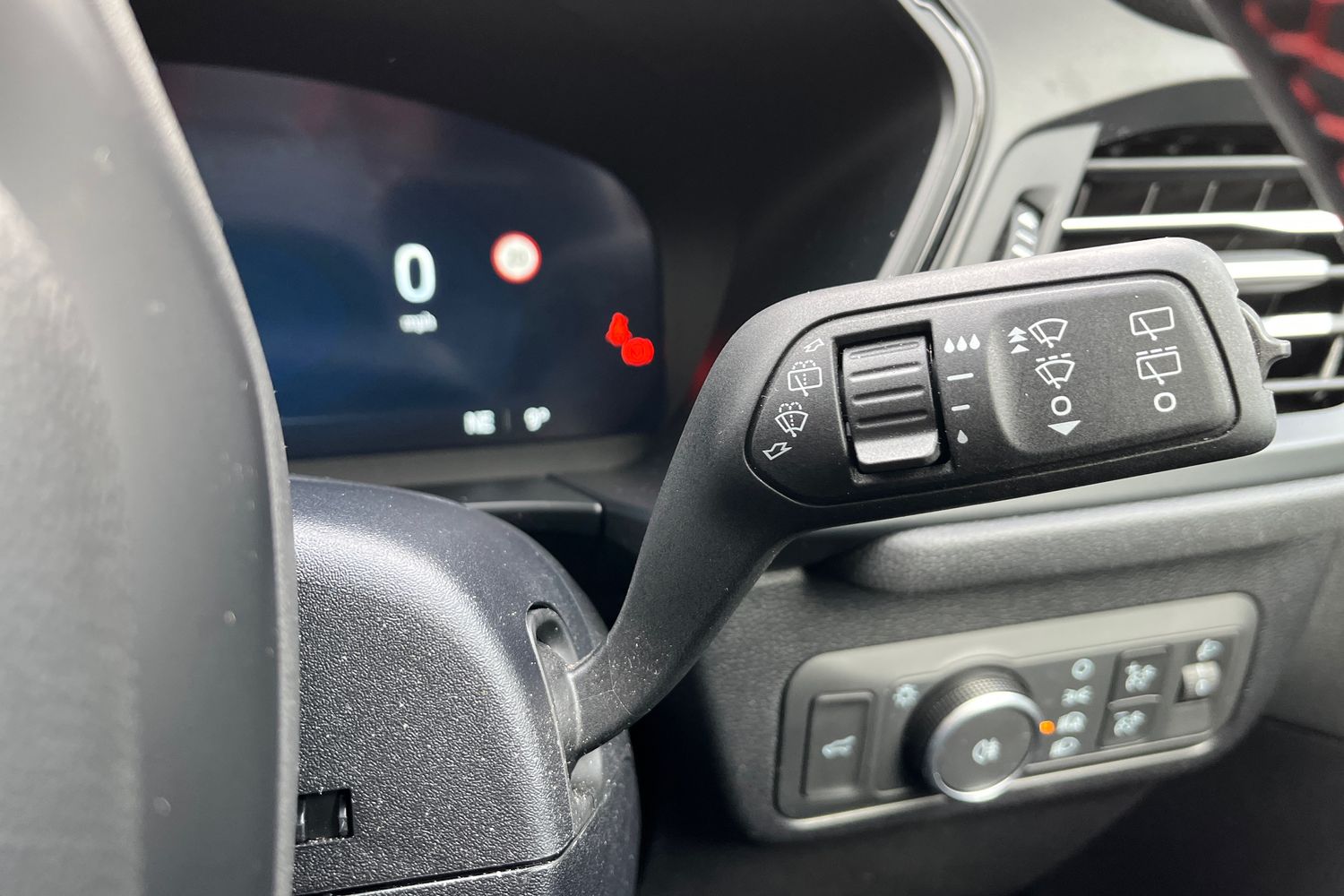 Ford KUGA Photo 14