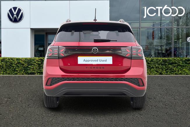VOLKSWAGEN T-Cross Photo 7