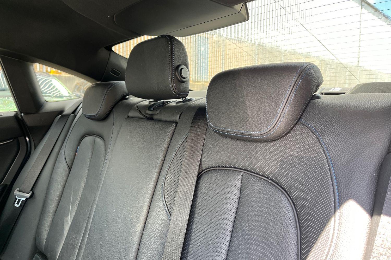 BMW 2 SERIES Photo 19