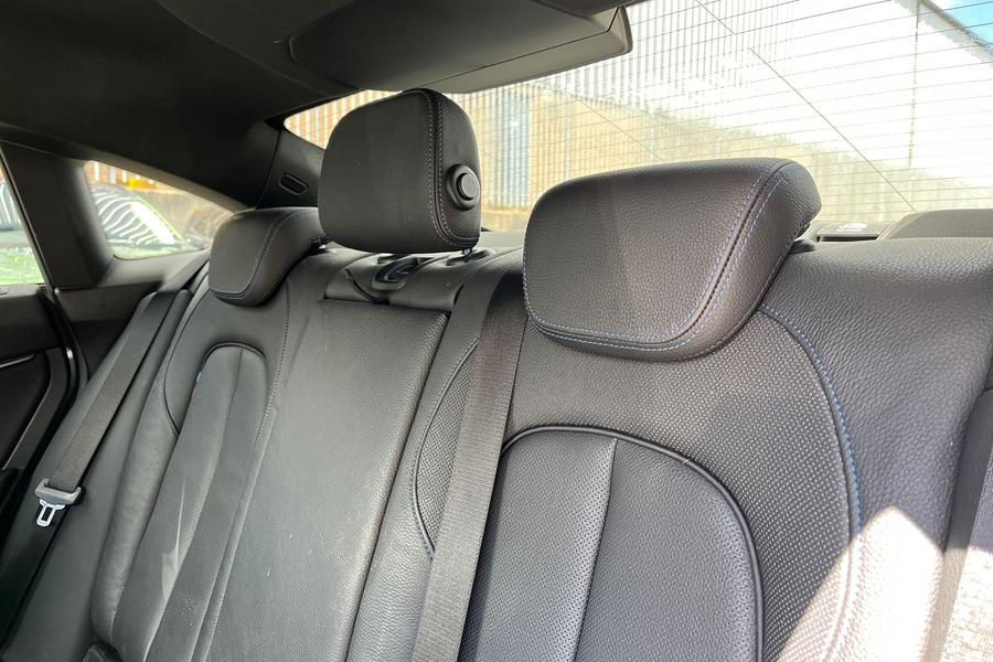 BMW 2 SERIES Photo autoimg-69de7b6f0dbc9b0902ba1ec4d71875d8b288a85a.jpg