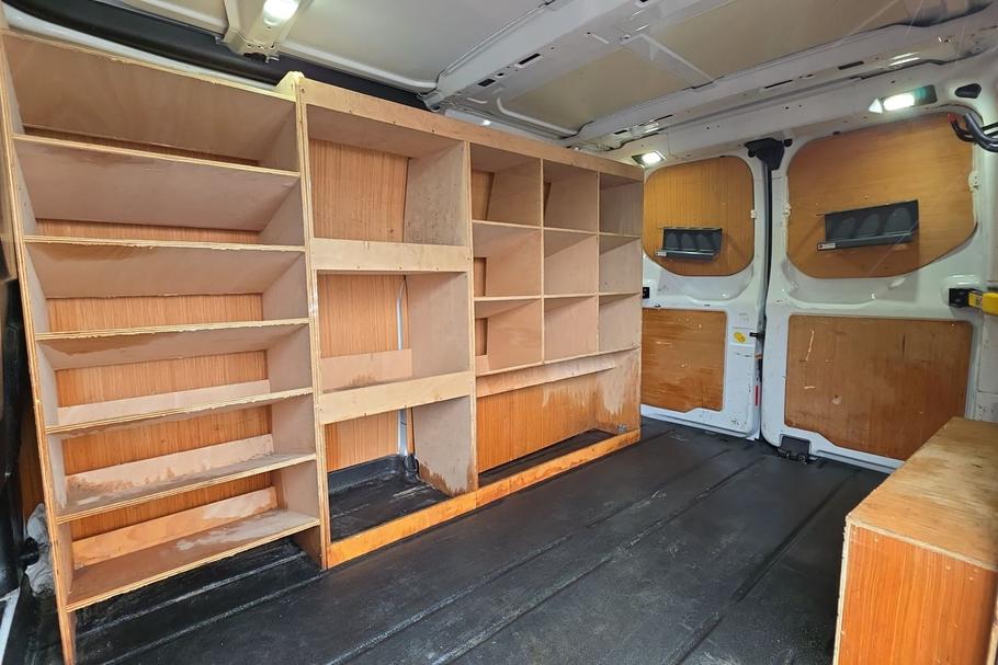 Used Ford TRANSIT CUSTOM YR21SKO 4