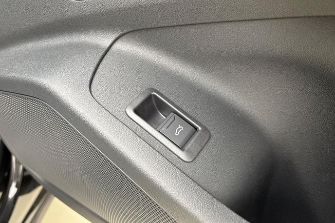 AUDI Q6 E-Tron Photo 30