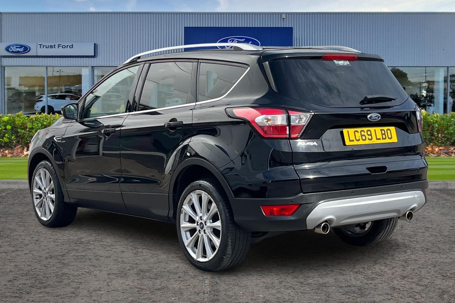 Ford KUGA Photo 1