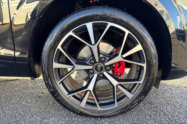 AUDI Q3 Photo 5