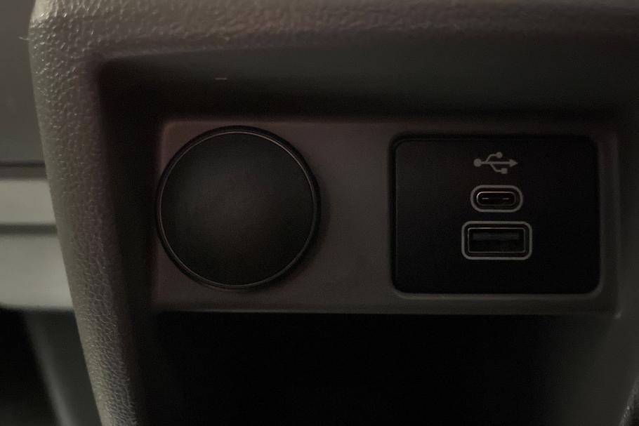 Used Ford TRANSIT CUSTOM LG24VMO 38