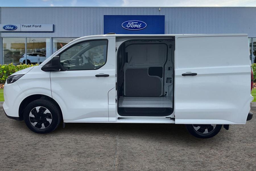 Ford E-Transit Custom Photo autoimg-69ec15a5a16ae794b3e08f7ae8637cc15a96986e.jpg