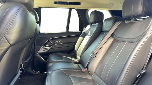 Land Rover Range Rover Photo autoimg-69f0c9819ff25da6d5d7cd1586f34fa9220203c0.jpg