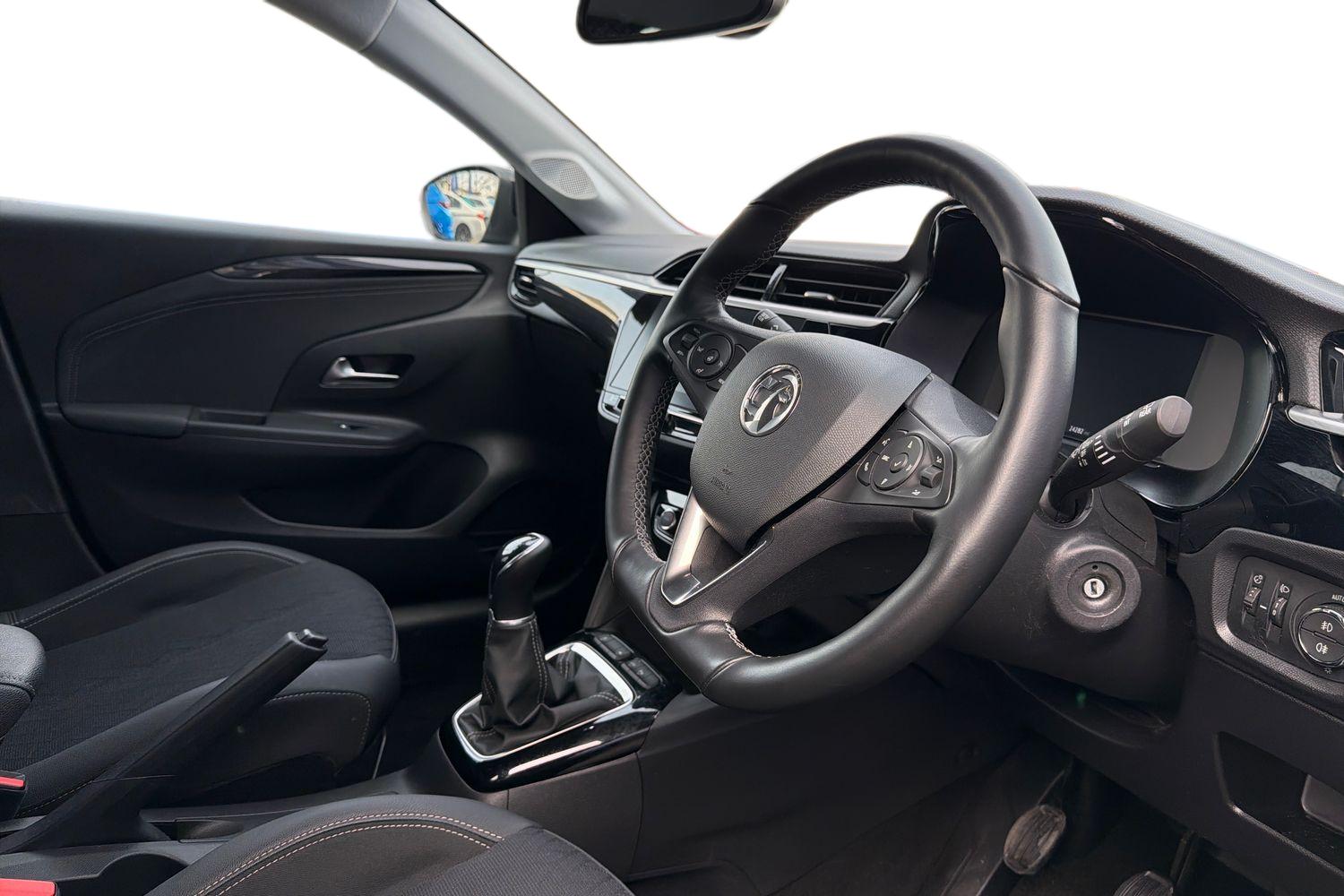 Vauxhall CORSA Photo 8