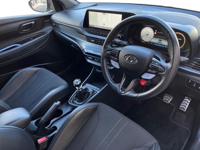 HYUNDAI i20 Photo 6