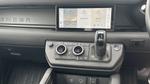 Land Rover Defender Photo 13