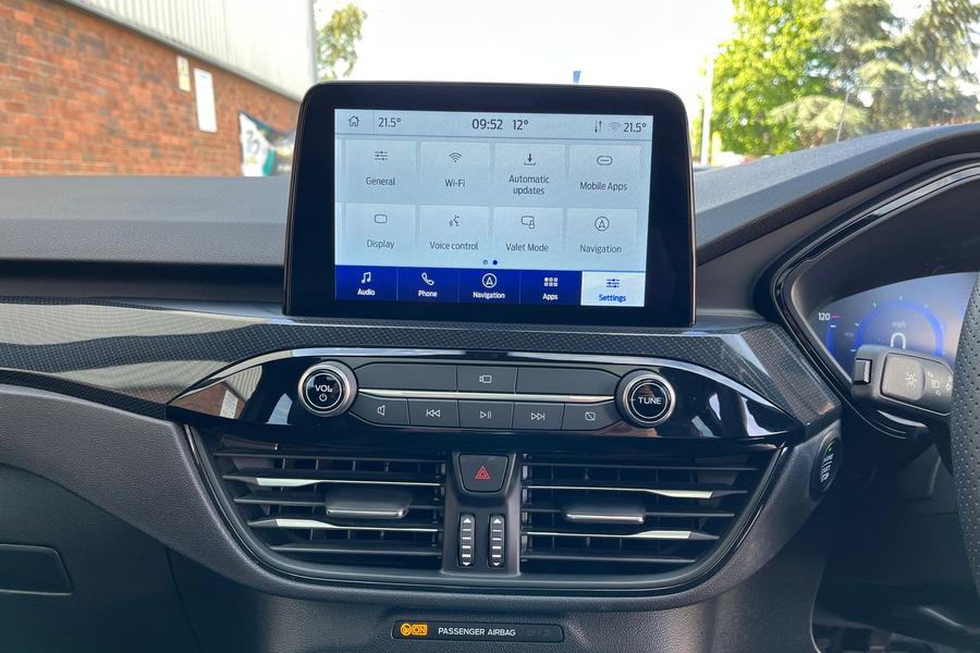 Ford KUGA Photo autoimg-6a01908cd2ae73017f2bb26fa2260e721d8e81fd.jpg