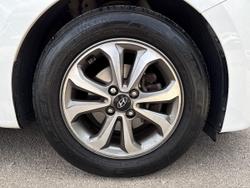 Hyundai i20 Photo 5