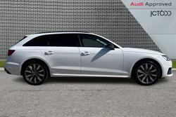 AUDI A4 Avant Photo 4