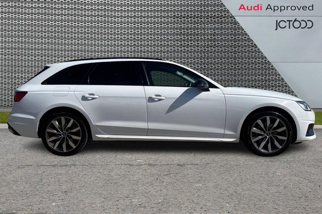 AUDI A4 Avant Photo 4
