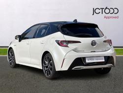 TOYOTA Corolla Photo 3
