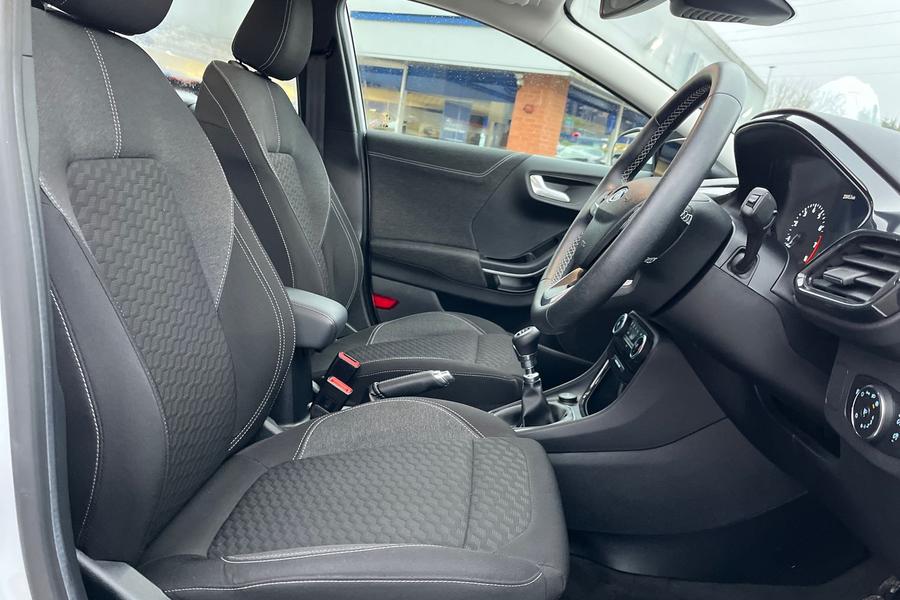 Ford Puma Photo autoimg-6a0943bc5c4996f58c990dd71036494d1145052e.jpg