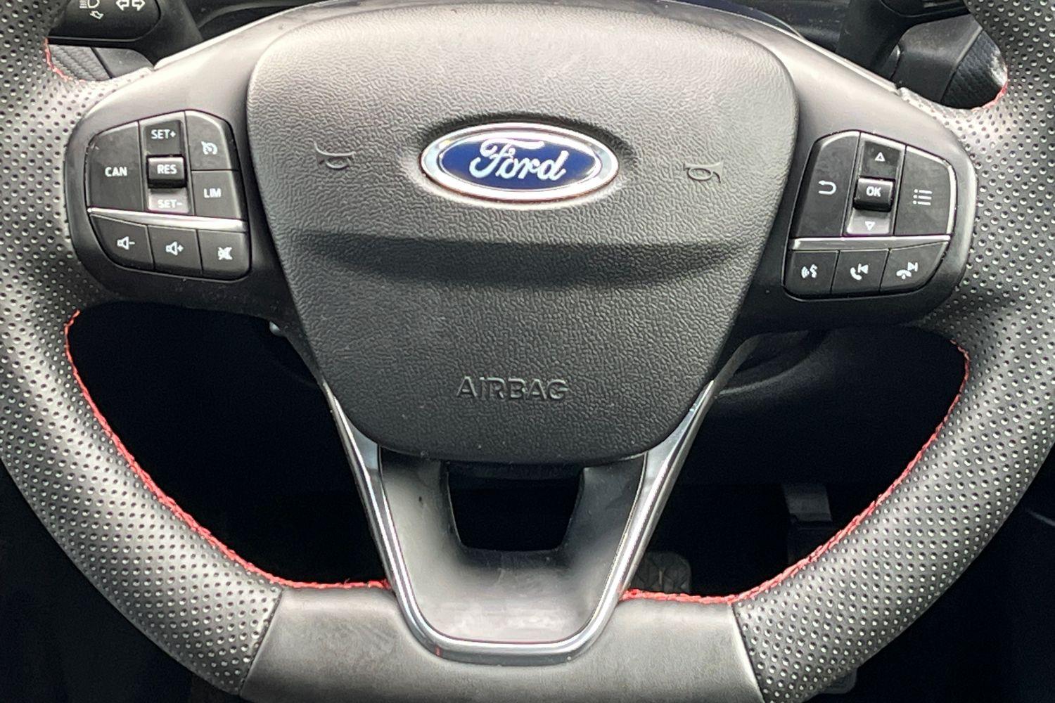 Ford PUMA Photo 11