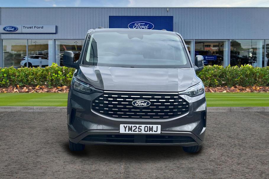Used Ford TOURNEO CUSTOM YM25OMJ 11