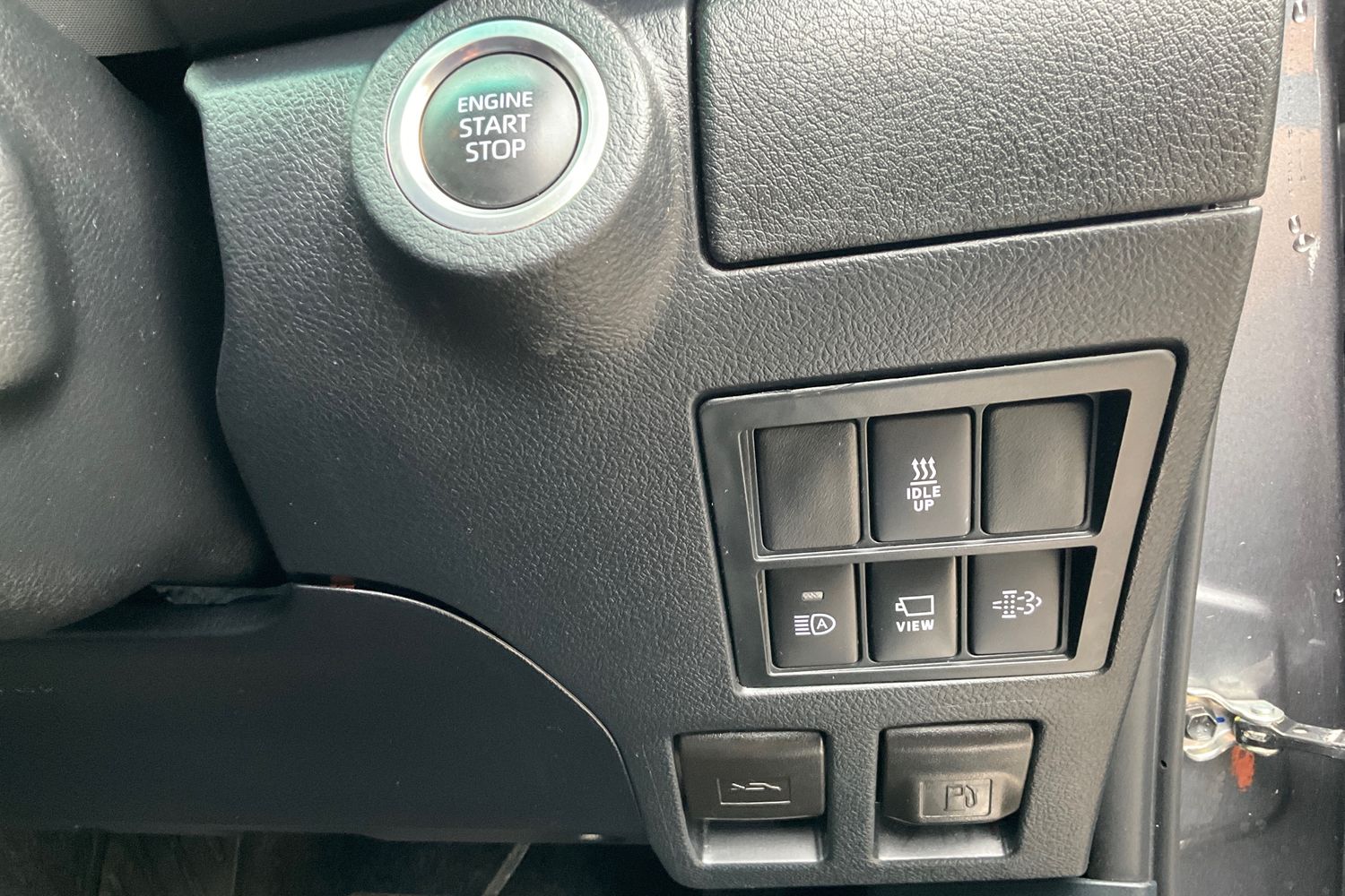 Toyota Hilux Photo 24
