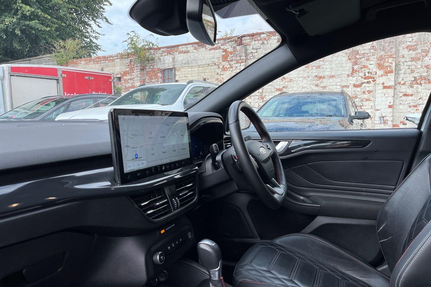 Ford FOCUS Photo 17