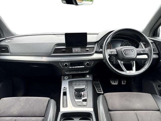 AUDI Q5 Photo 10