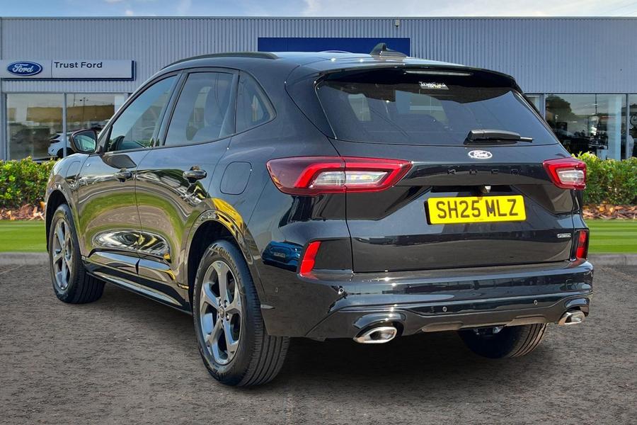 Ford Kuga Photo autoimg-6a1b5e71f9a2aa5ecca252aaf9f591adeb3b77a1.jpg