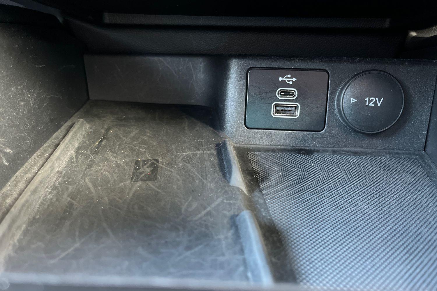 Ford FOCUS Photo 39