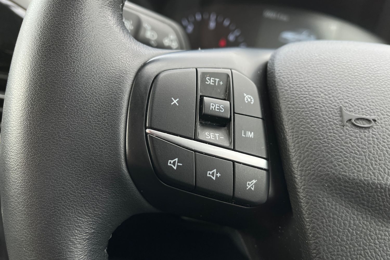 Ford Kuga Photo 35