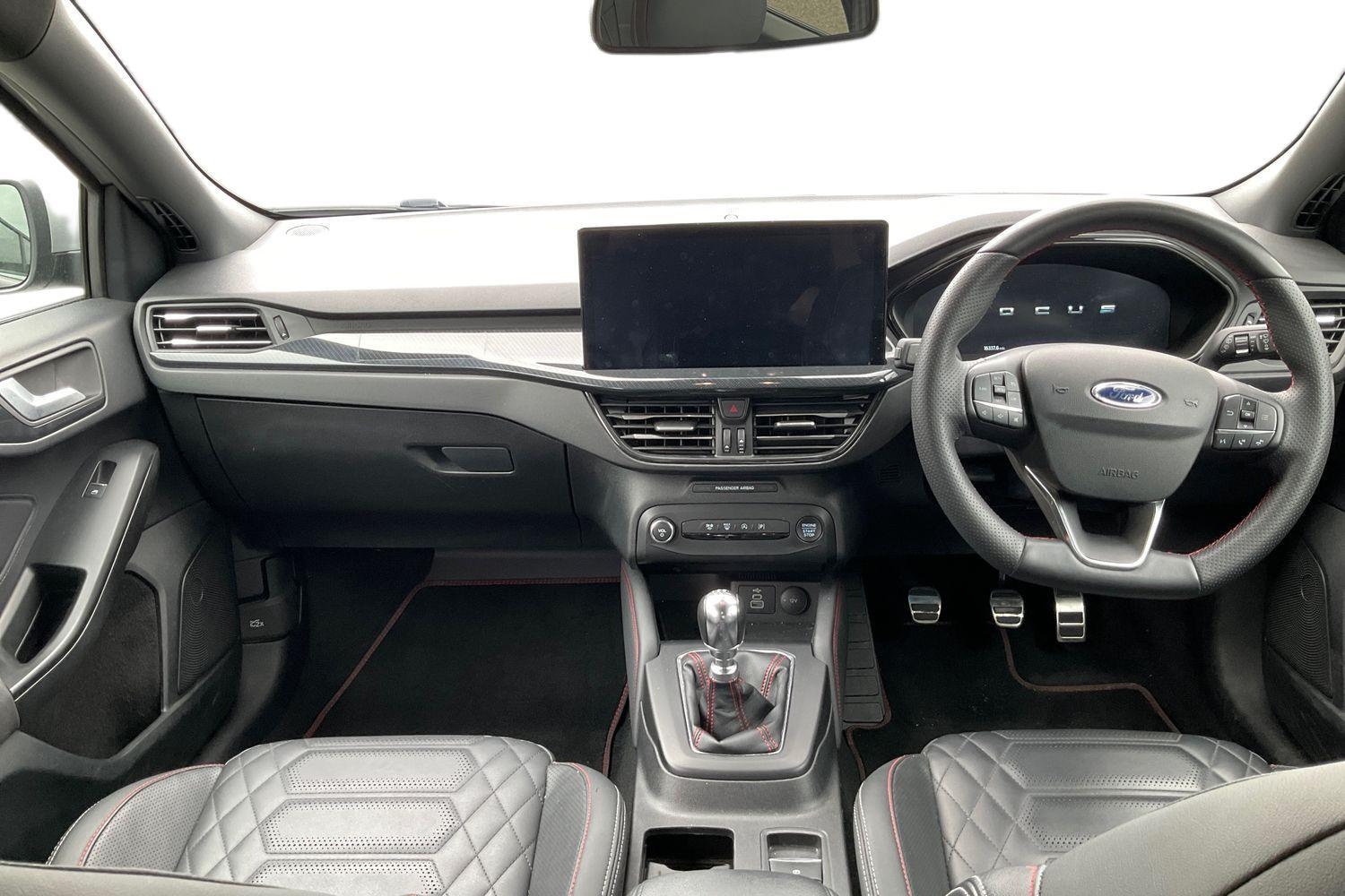 Ford Focus Photo 9