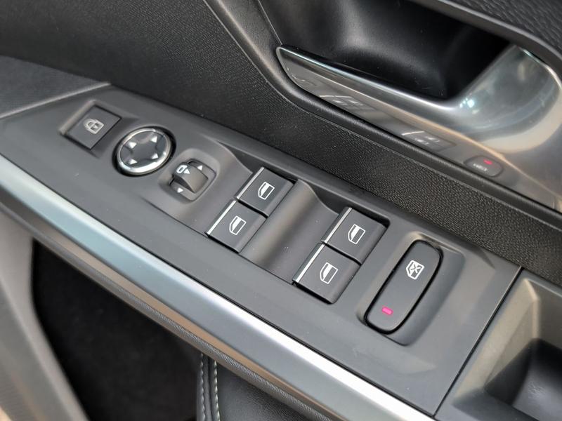 Used Peugeot 3008 PE25JCO 24
