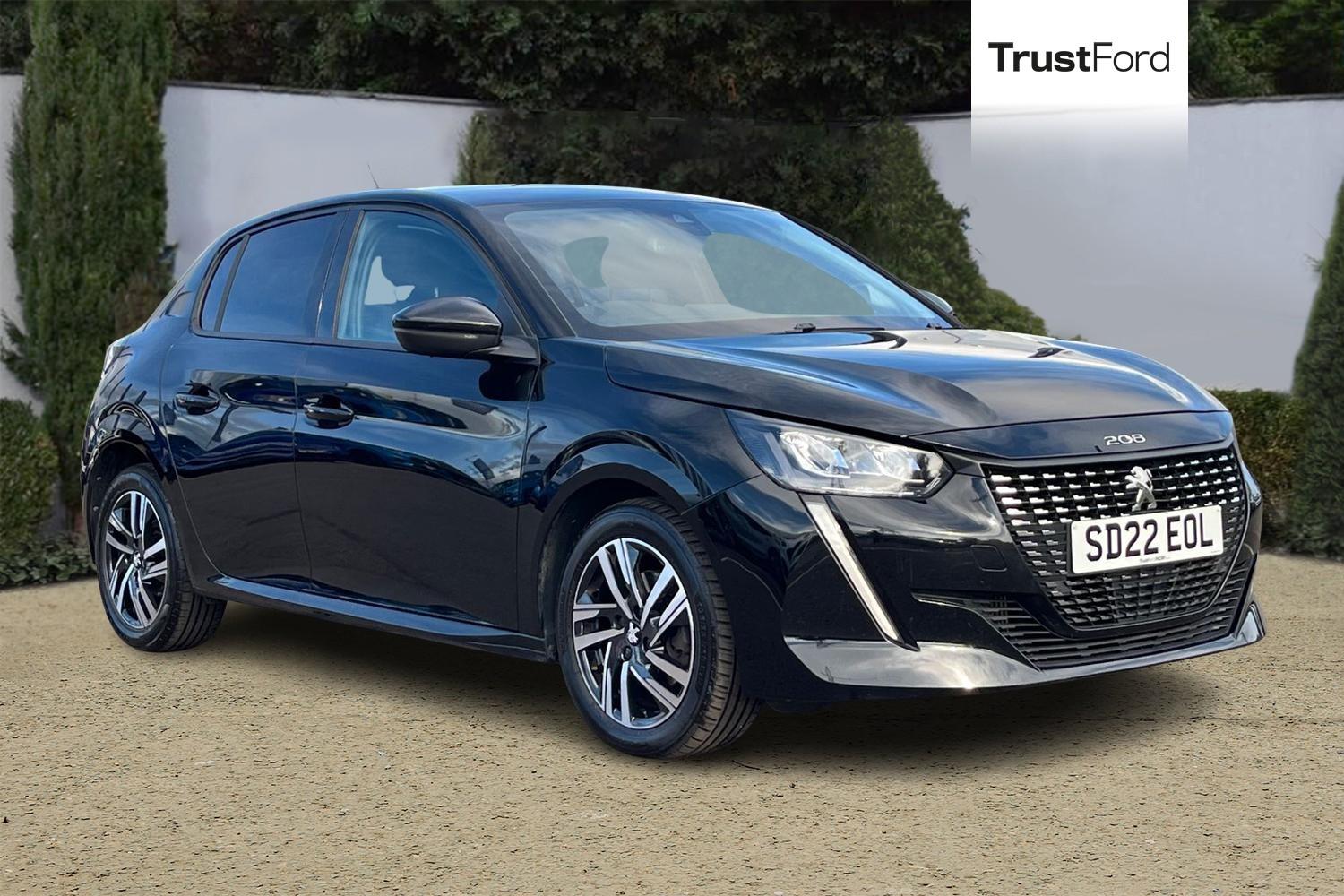 Peugeot 208 Photo 0