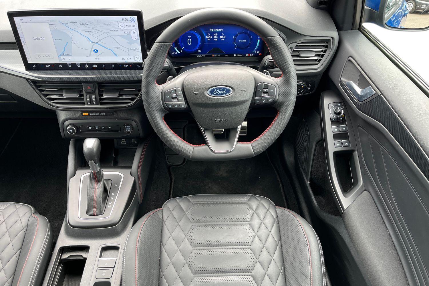 Ford FOCUS Photo 10