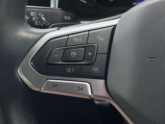 VOLKSWAGEN Polo Photo 16