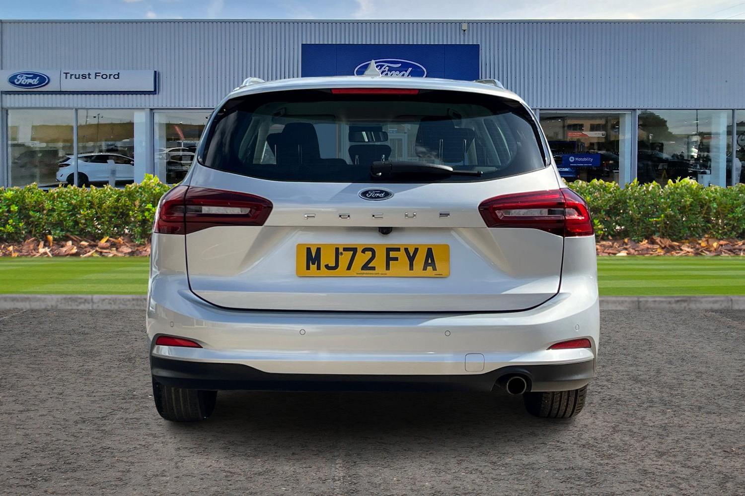 Ford Focus Photo 6