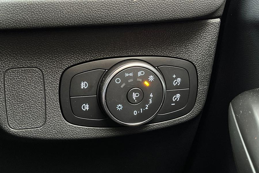 Ford Focus Photo autoimg-6a2aeadce949fb91d0c2e02932e10cb230cae613.jpg