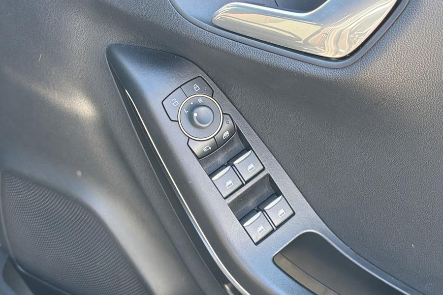 Ford Puma Photo autoimg-6a2c888c227a005c72fc765a652b5f8f03262e58.jpg