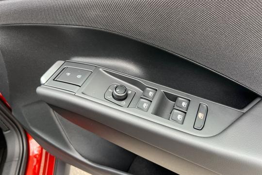 Volkswagen T-roc Photo autoimg-6a2d3e724d76b372c49e201d6a8c7bdf4ac5de93.jpg