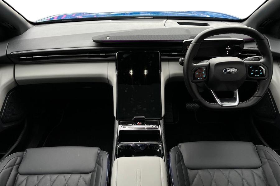 Ford Explorer Photo autoimg-6a2ef3559d9002fa2e3046765854099641af199b.jpg
