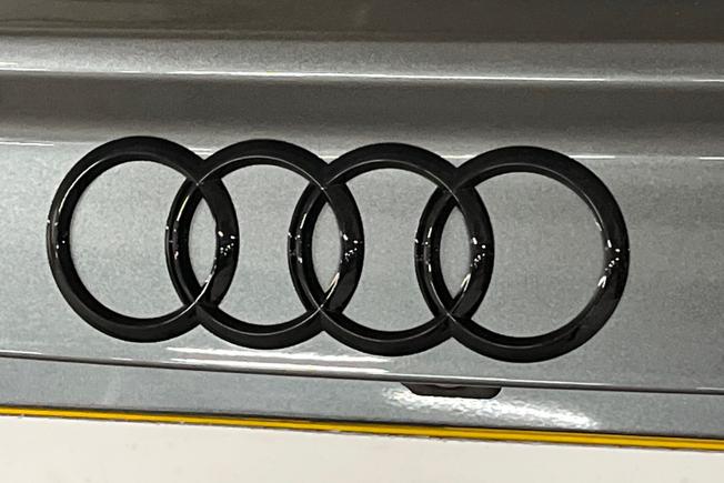 AUDI Q3 Photo 35