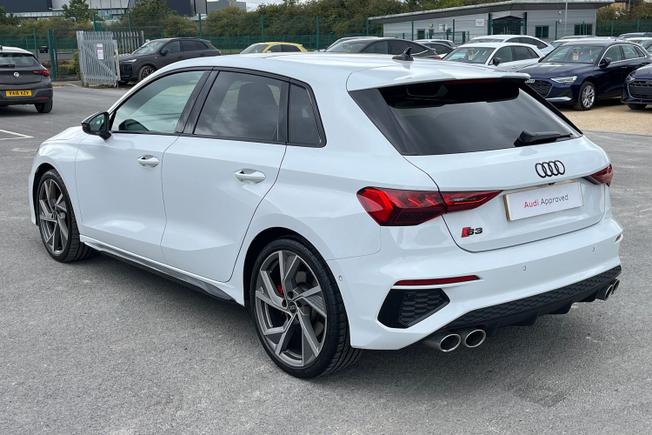 AUDI S3 Photo 25