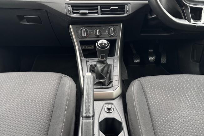 Volkswagen Polo Photo 31